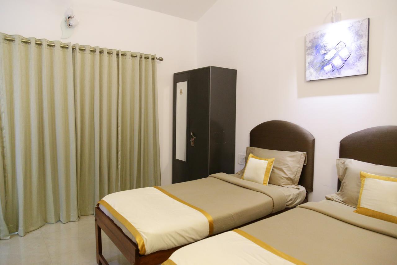 Hill Top Goa Lodge Вагатор Екстериор снимка