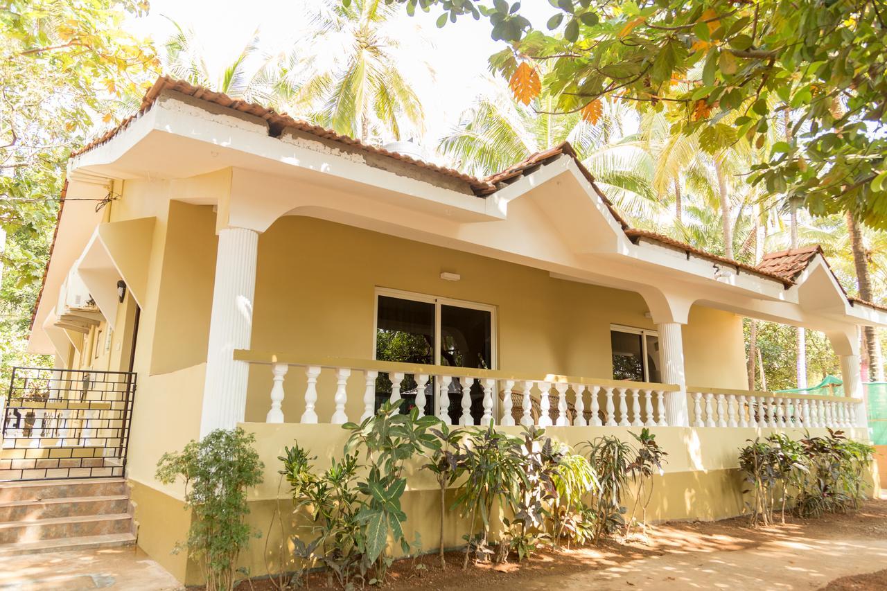 Hill Top Goa Lodge Вагатор Екстериор снимка